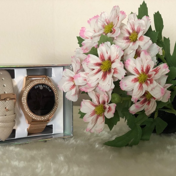 Watch - Picture 5 of 9